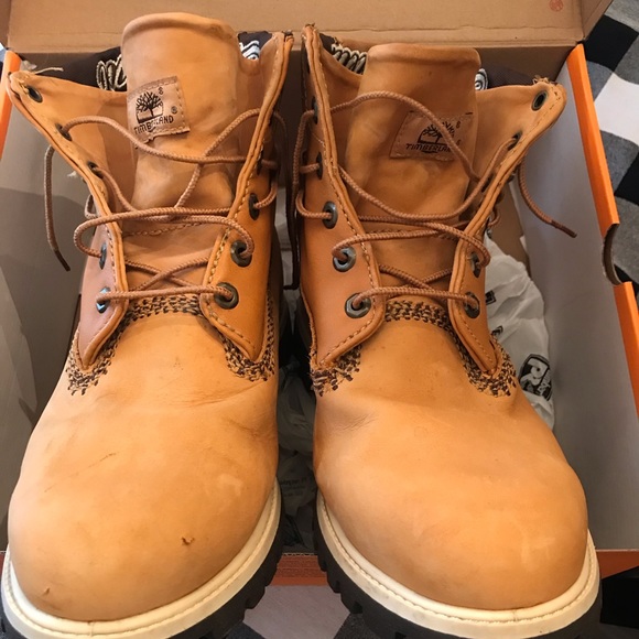 Timberlands - Picture 2 of 6